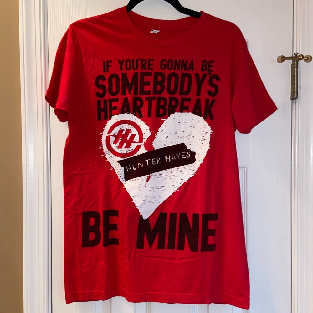 Hunter Hayes “Somebody’s Heartbreak” shirt size M